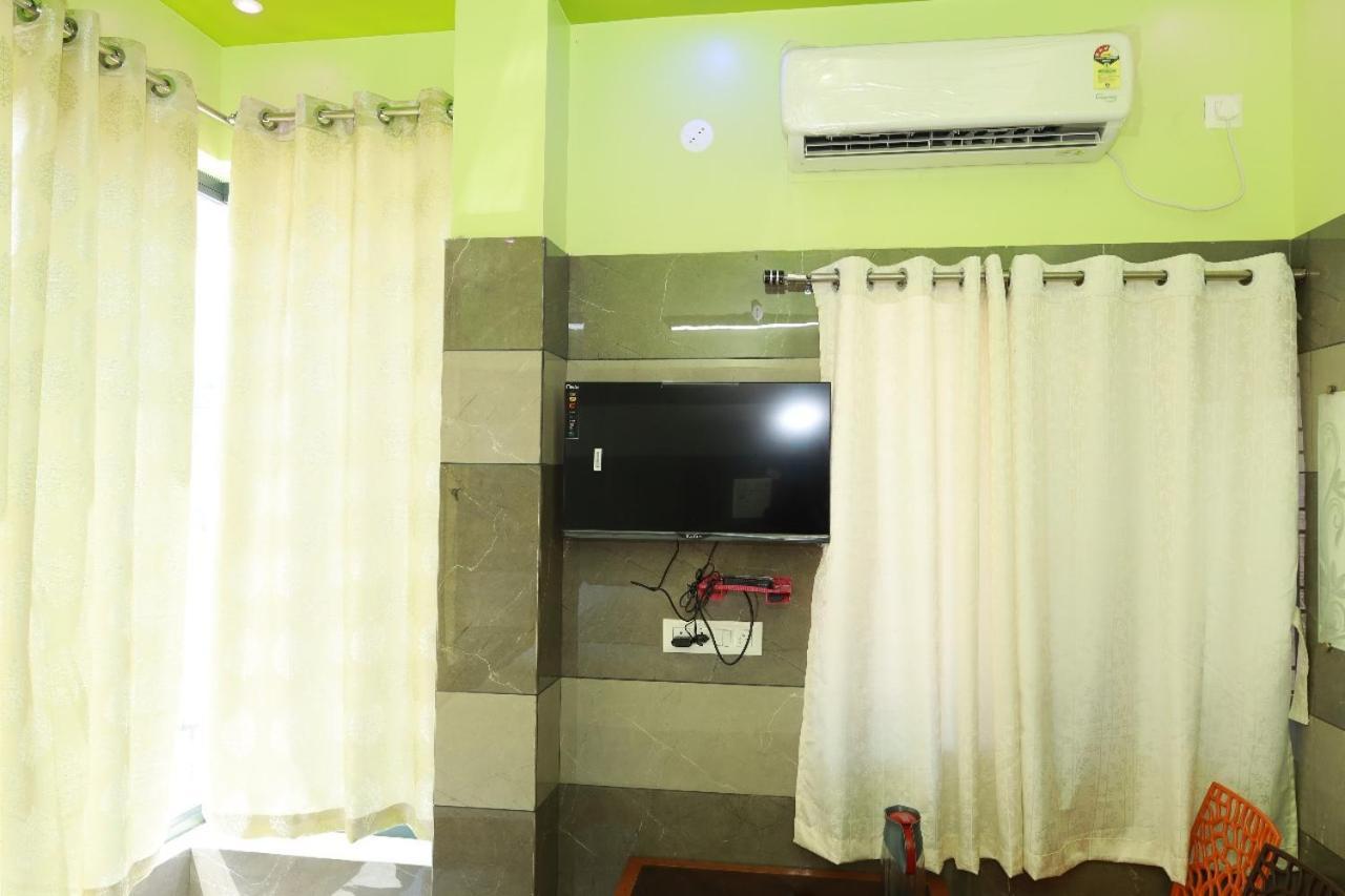 Отель Rv Residency Wodapatti Экстерьер фото